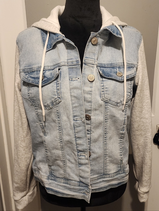 Wallflower Jackets & Blazers - WallFlower XL Denim Jacket W/ Hoodie Sleeves